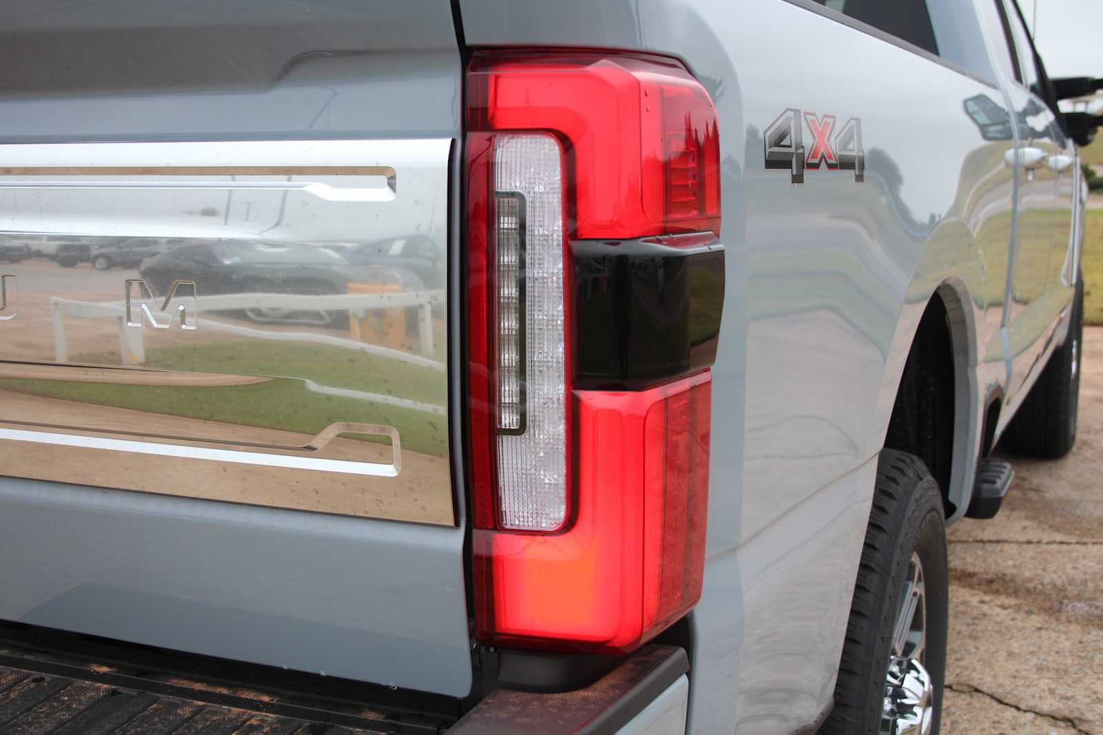 2026 Ford Super Duty F-350 SRW Platinum