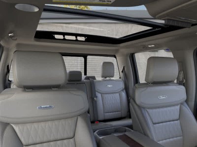 2026 Ford Super Duty F-350 DRW Pickup Platinum