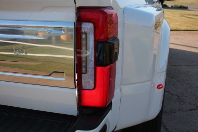 2026 Ford Super Duty F-350 DRW Pickup Platinum