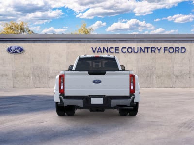 2026 Ford Super Duty F-350 DRW Pickup XL