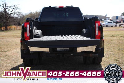 2024 Ford Super Duty F-350 DRW Pickup LARIAT