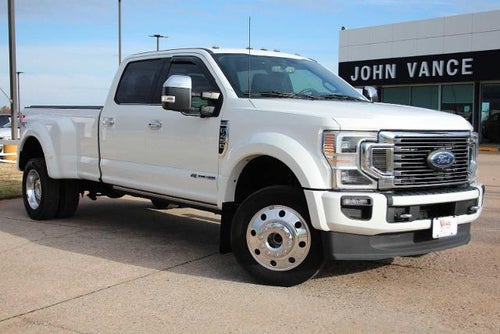 2022 Ford Super Duty F-450 DRW Platinum