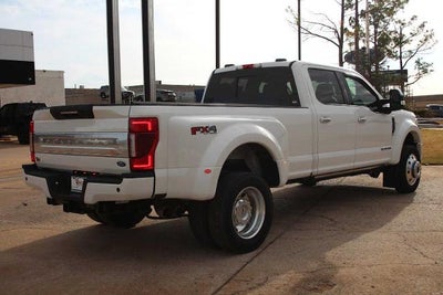 2022 Ford Super Duty F-450 DRW Platinum
