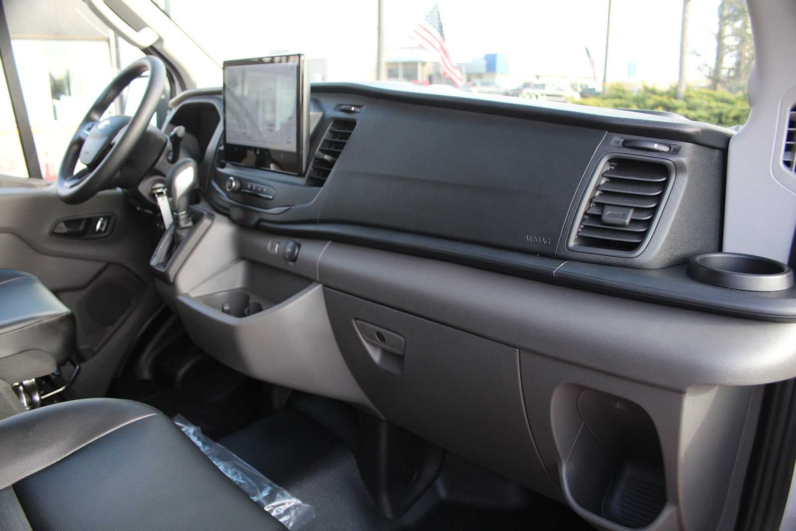 2024 Ford Transit Base