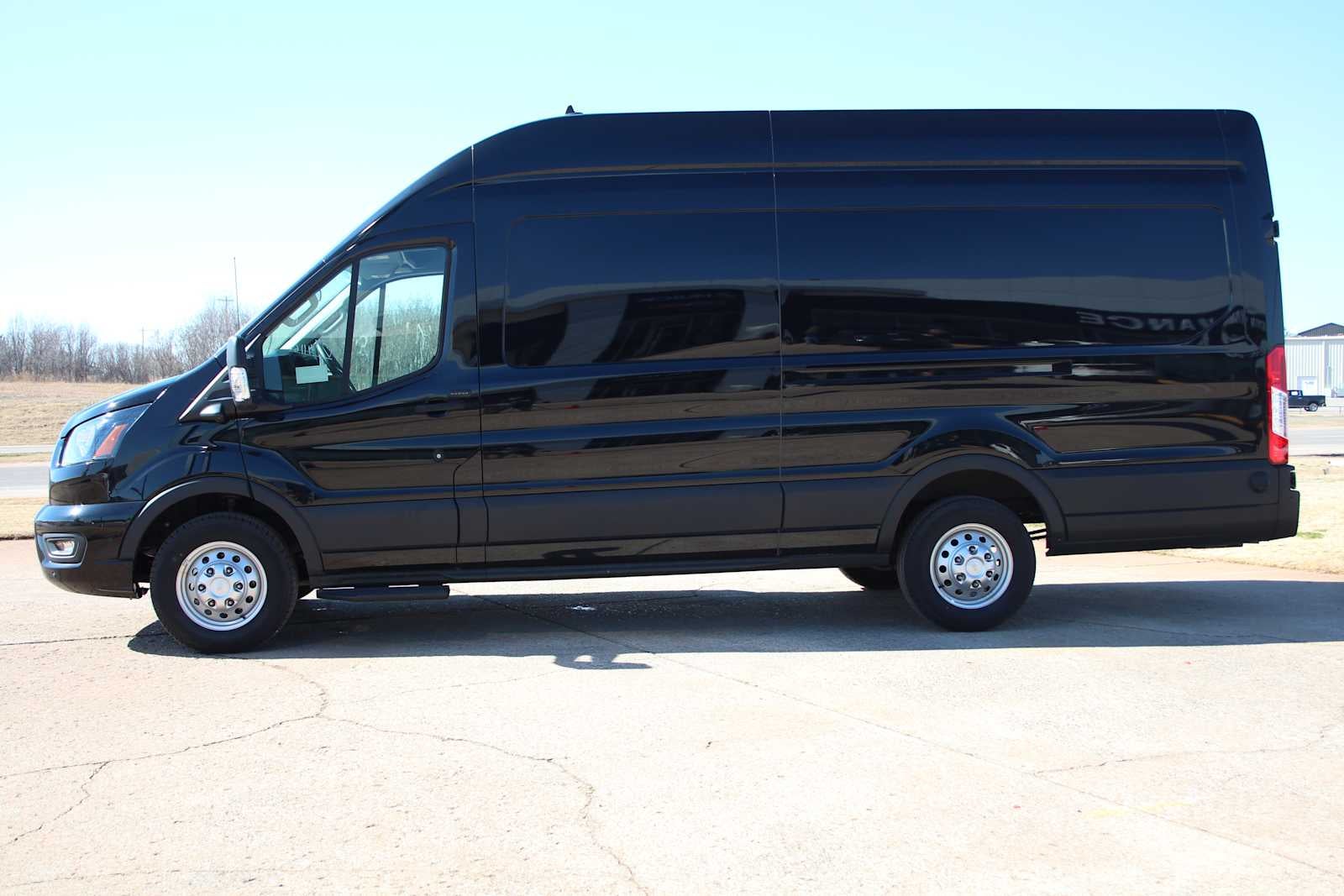 2024 Ford Transit Base