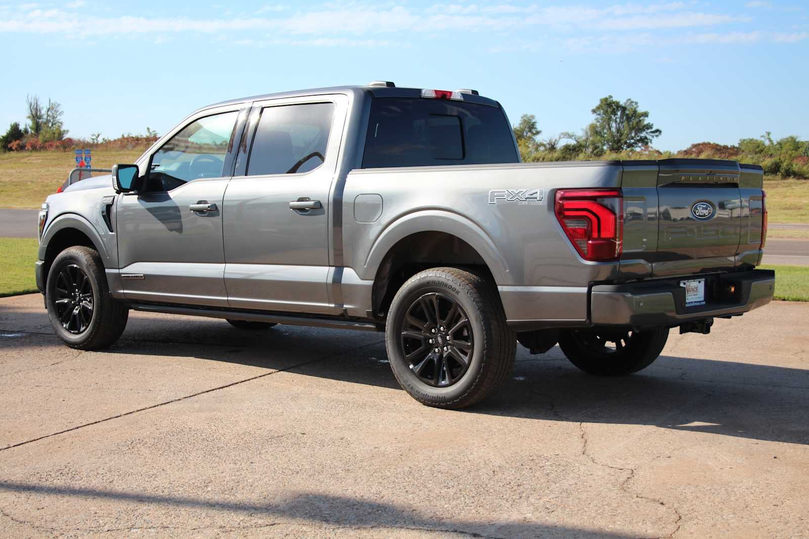 2025 Ford F-150 Platinum