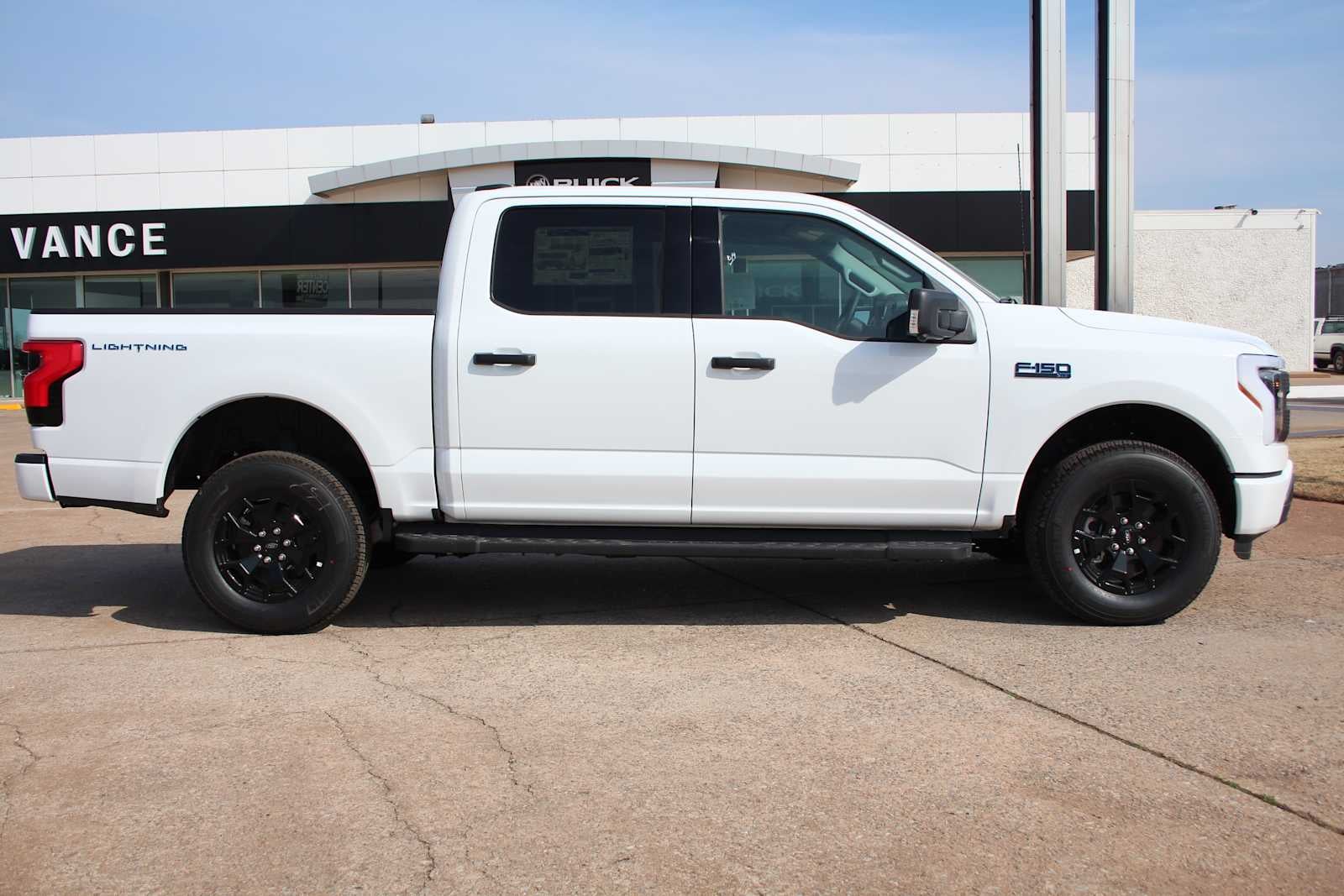 2025 Ford F-150 Lightning XLT