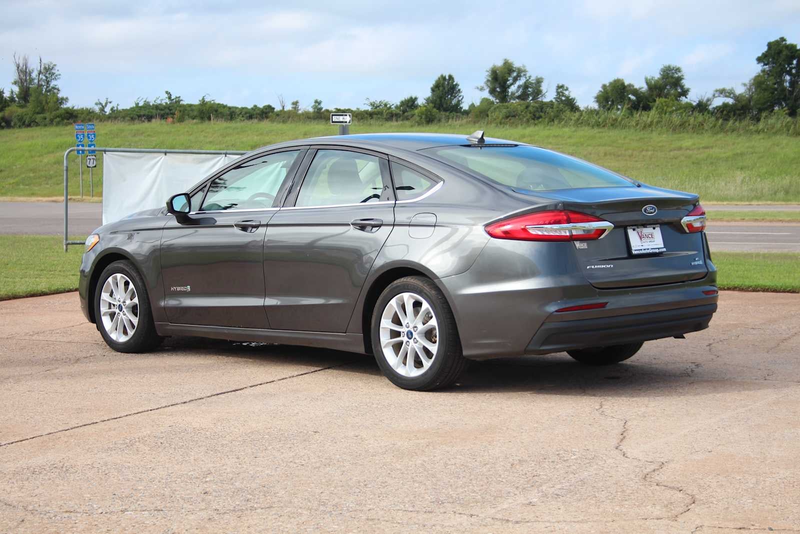 2019 Ford Fusion Hybrid SE