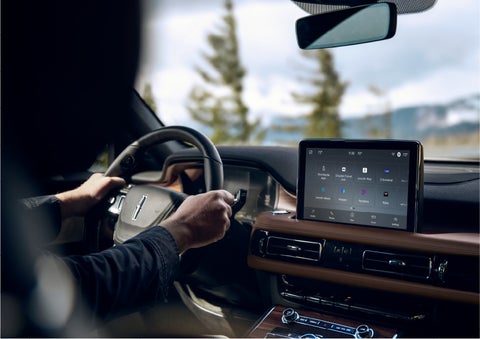 The center touch screen in a 2023 Lincoln Aviator® SUV is shown | Vance Lincoln in Miami OK
