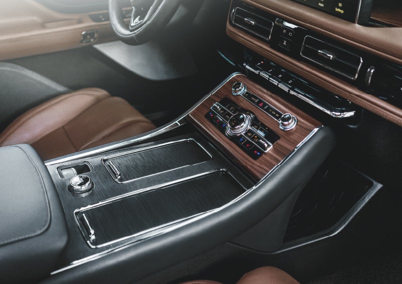 The front center console of a 2024 Lincoln Aviator® SUV is shown | Vance Lincoln in Miami OK