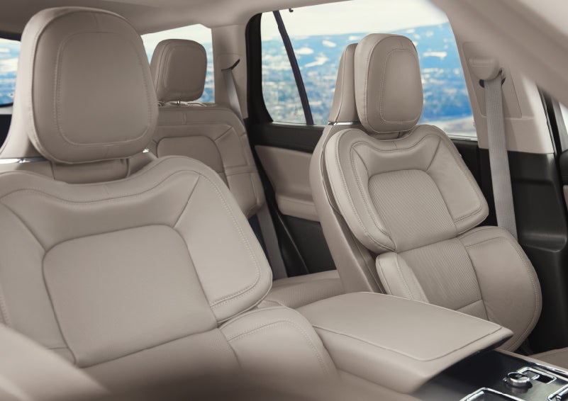 The interior of a 2024 Lincoln Aviator® SUV in the Sandstone interior color | Vance Lincoln in Miami OK