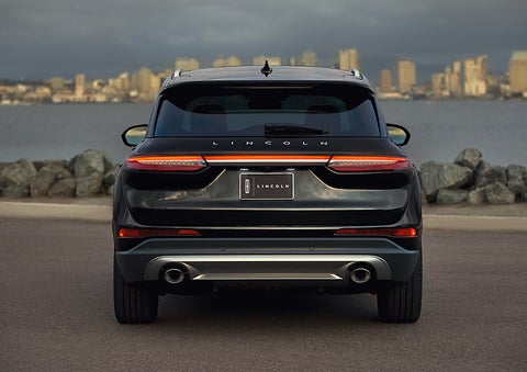 The rear lighting of the 2024 Lincoln Corsair® SUV spans the entire width of the vehicle. | Vance Lincoln in Miami OK