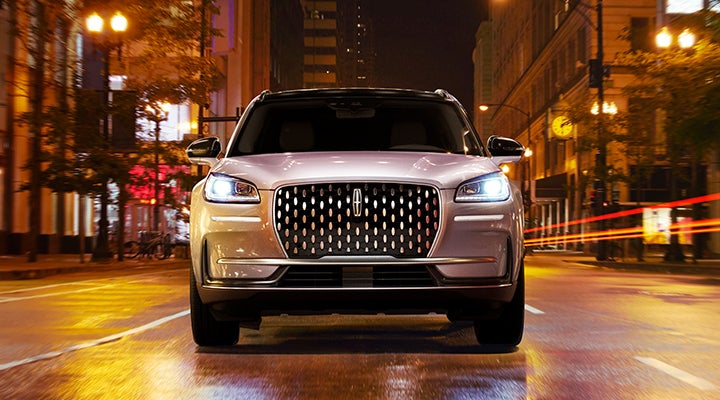 The striking grille of a 2024 Lincoln Corsair® SUV is shown. | Vance Lincoln in Miami OK