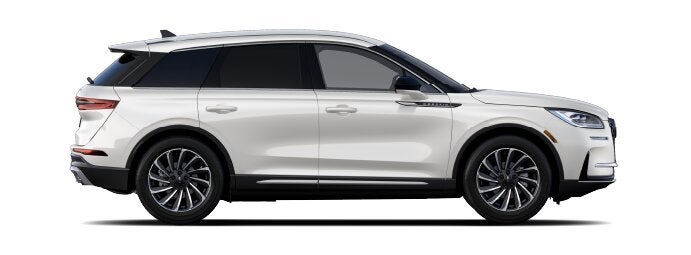 The passenger side of a Lincoln Corsair® SUV is shown in the Ceramic Pearl extra-cost exterior paint option. | Vance Lincoln in Miami OK