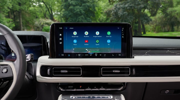 The center touchscreen inside a 2027 Lincoln Aviator® Black Label™ SUV | Vance Lincoln in Miami OK