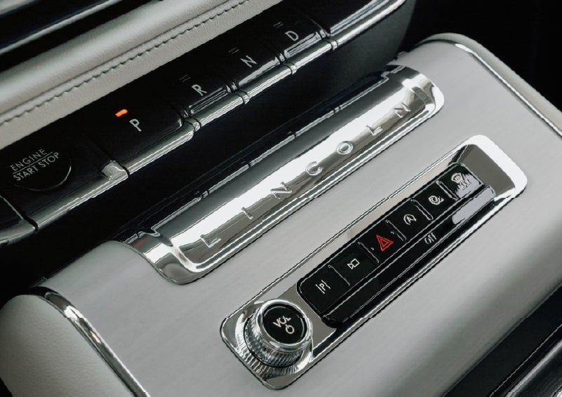The piano key gear selector of a 2027 Lincoln Aviator® Back Label™ SUV. | Vance Lincoln in Miami OK